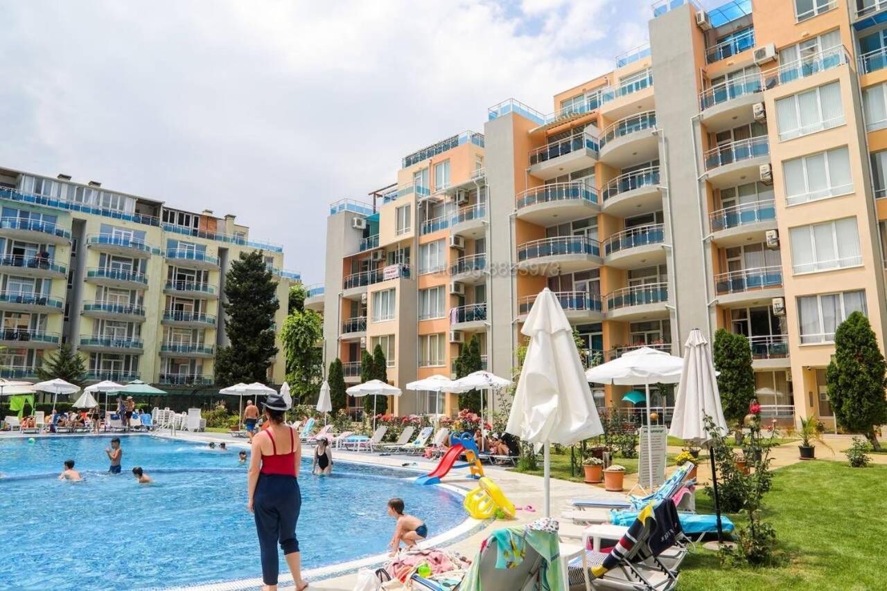 Оазис Ravda Esterno foto